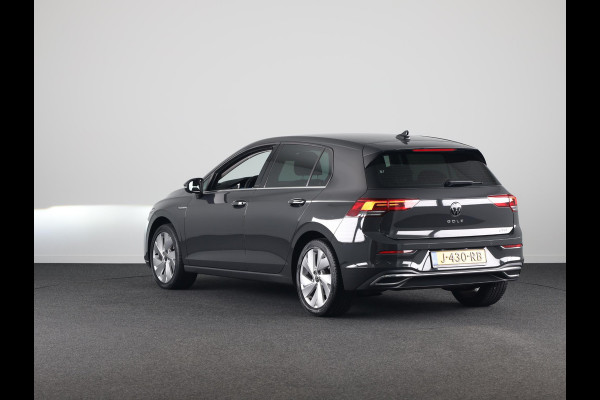 Volkswagen Golf 1.5 eTSI Style 150pk dsg automaat | Carplay | LED | Cruisecontrol | 17 "