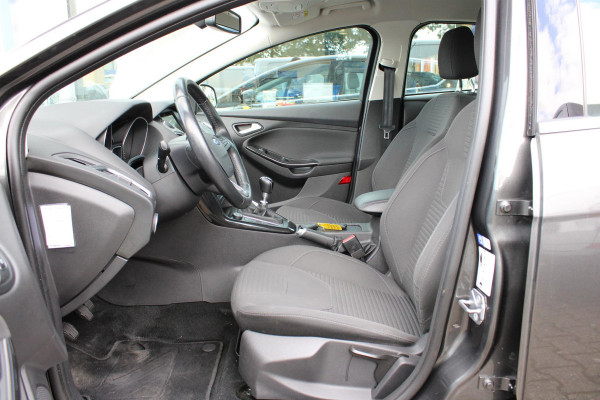 Ford Focus 1.0 Titanium | Climate Control | Navigatie | Cruise Control | Parkeersensoren | Lichtmetalen Velgen |