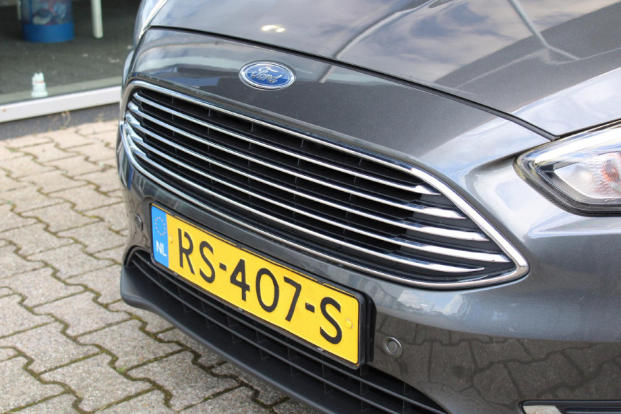 Ford Focus 1.0 Titanium | Climate Control | Navigatie | Cruise Control | Parkeersensoren | Lichtmetalen Velgen |