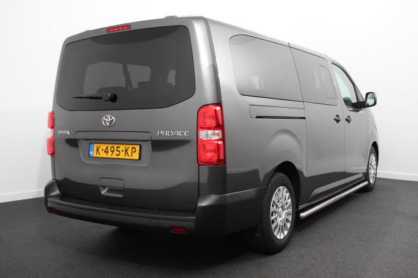 Toyota Proace Shuttle 1.5 D-4D Navigator Long Demo ! | 9 Persoons | Navigatie | Parkeersensoren | Carplay | Cruise Control | DAB |