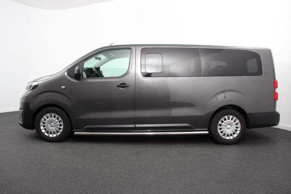 Toyota Proace Shuttle 1.5 D-4D Navigator Long Demo ! | 9 Persoons | Navigatie | Parkeersensoren | Carplay | Cruise Control | DAB |