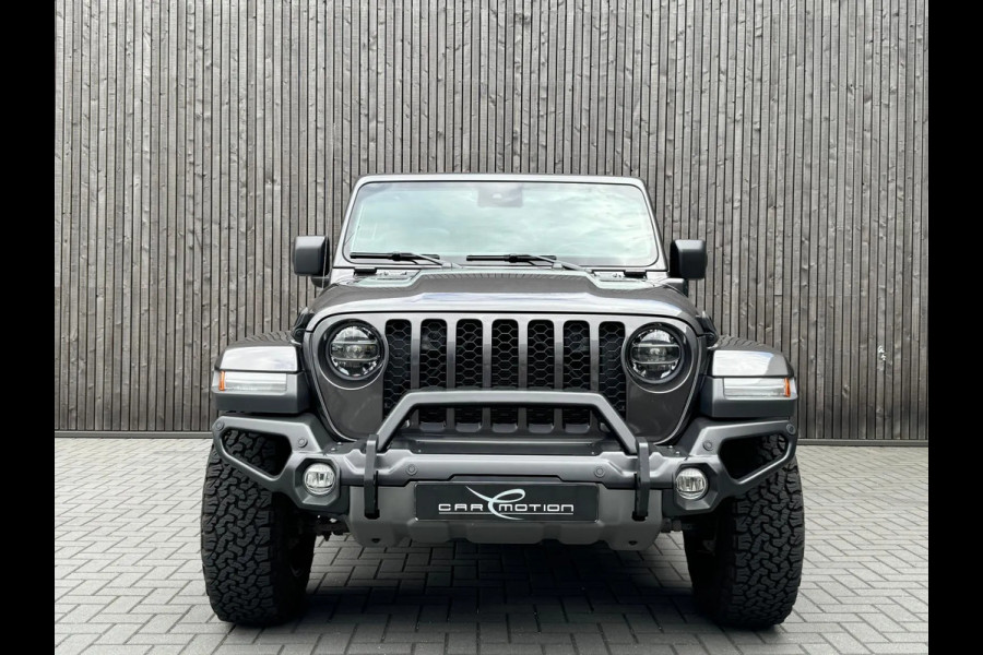 Jeep Wrangler Unlimited 4xe 380 Venator bumper €1080 P.M.