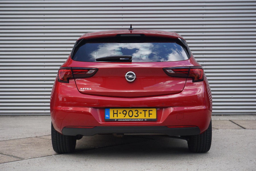 Opel Astra 1.2 Turbo 130 Pk Elegance | Navigatie Pro | Lederen bekleding | Winterpack | Climate Control | Parkeersensoren/Camera  | Privacy Glass |  Carplay/AndroidAuto |