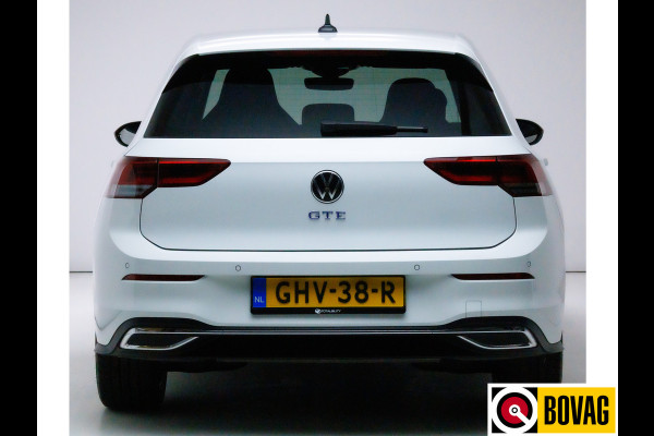 Volkswagen Golf 1.4 eHybrid GTE 245 PK Navigatie, Stoelverwarming, Stuurverwarming, Lane assist, DAB