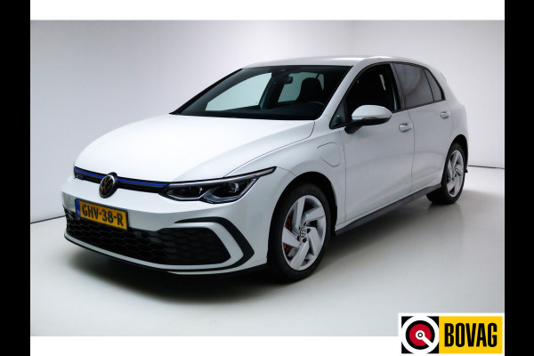 Volkswagen Golf 1.4 eHybrid GTE 245 PK Navigatie, Stoelverwarming, Stuurverwarming, Lane assist, DAB