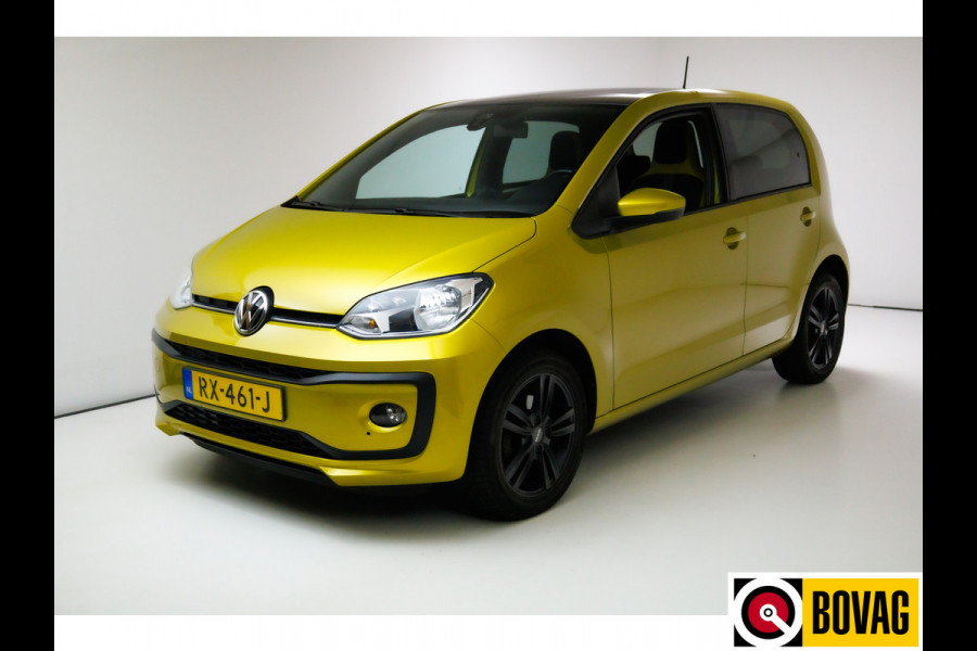 Volkswagen up! 1.0 BMT high up! Black Style Panoramadak, Stoelverwarming, LMV, Black pakket, PDC, Cruise control