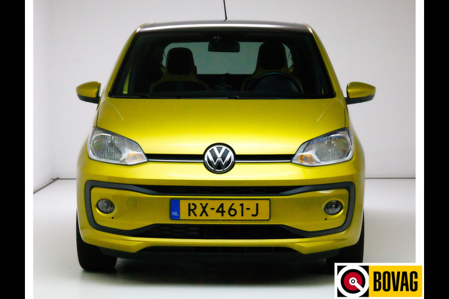 Volkswagen up! 1.0 BMT high up! Black Style Panoramadak, Stoelverwarming, LMV, Black pakket, PDC, Cruise control