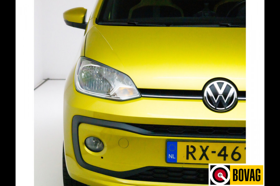 Volkswagen up! 1.0 BMT high up! Black Style Panoramadak, Stoelverwarming, LMV, Black pakket, PDC, Cruise control