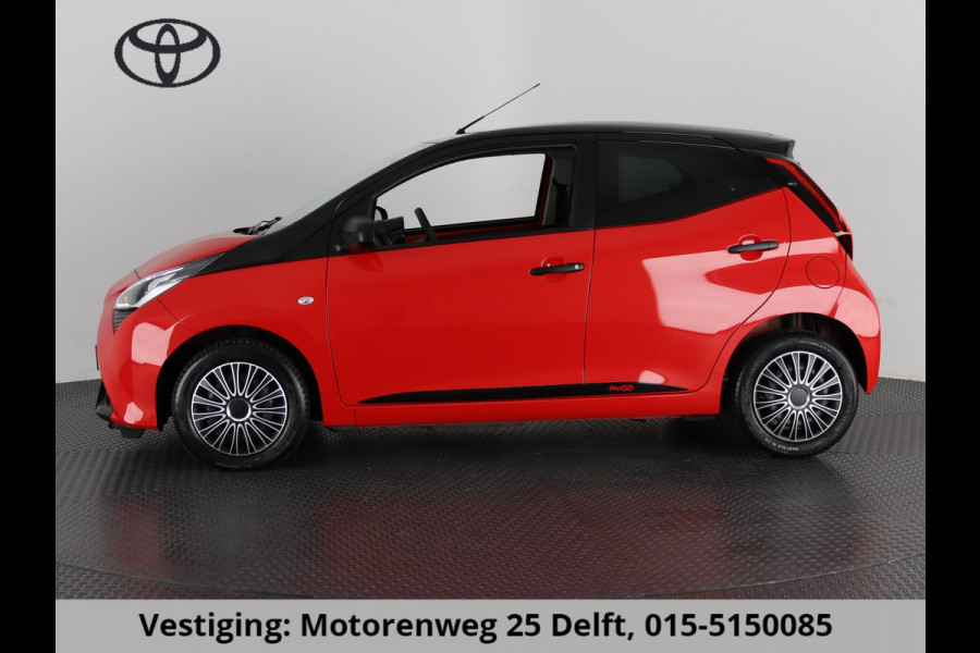 Toyota Aygo 1.0 VVT-i BI-TONE X 1e EIGENAAR. AIRCO. BLUETOOTH GARANTIE TOT 2032 !!!