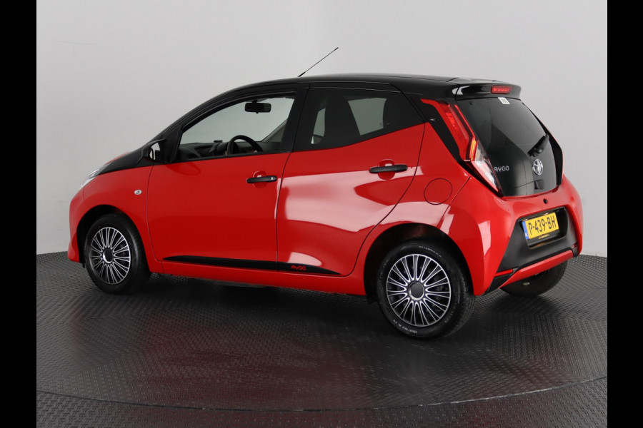 Toyota Aygo 1.0 VVT-i BI-TONE X 1e EIGENAAR. AIRCO. BLUETOOTH GARANTIE TOT 2032 !!!