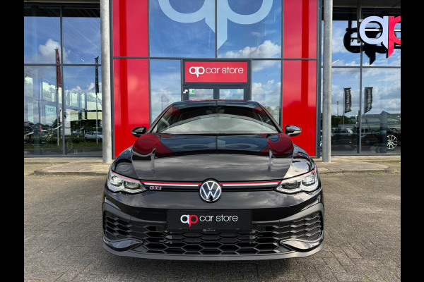 Volkswagen Golf 2.0 TSI GTI Clubsport Panorama Carplay LED