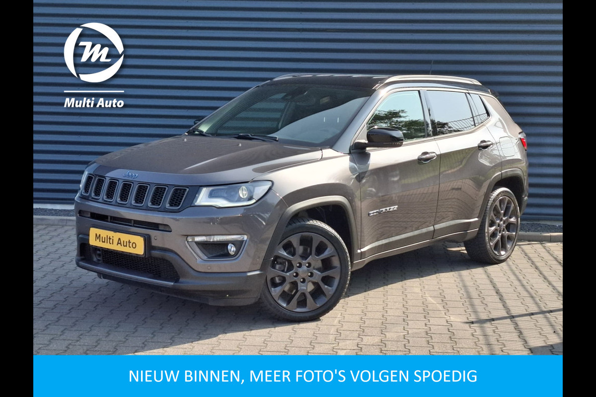 Jeep Compass 4xe 240 Plug-in Hybrid Electric S PHEV | Lederen Sportstoelen Memory | Alpine Premium Audio | Navigatie | Camera | L.M. 19" | Stoel & Stuurverwarming |