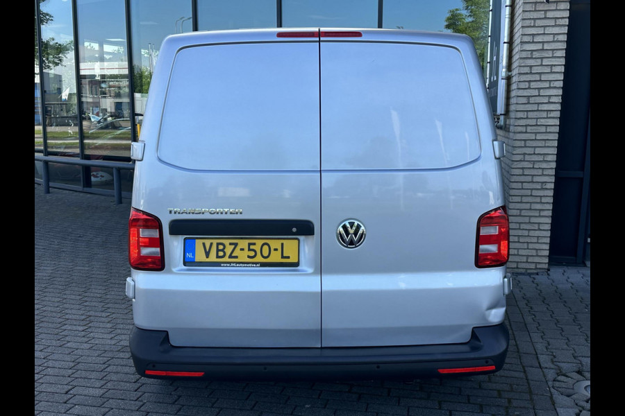 Volkswagen Transporter 2.0 TDI L2H1*DSG*A/C*INRICHTING*OMVORMER*