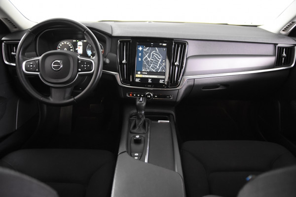 Volvo V90 2.0 D3 Kinetic *Navigatie*Carplay*