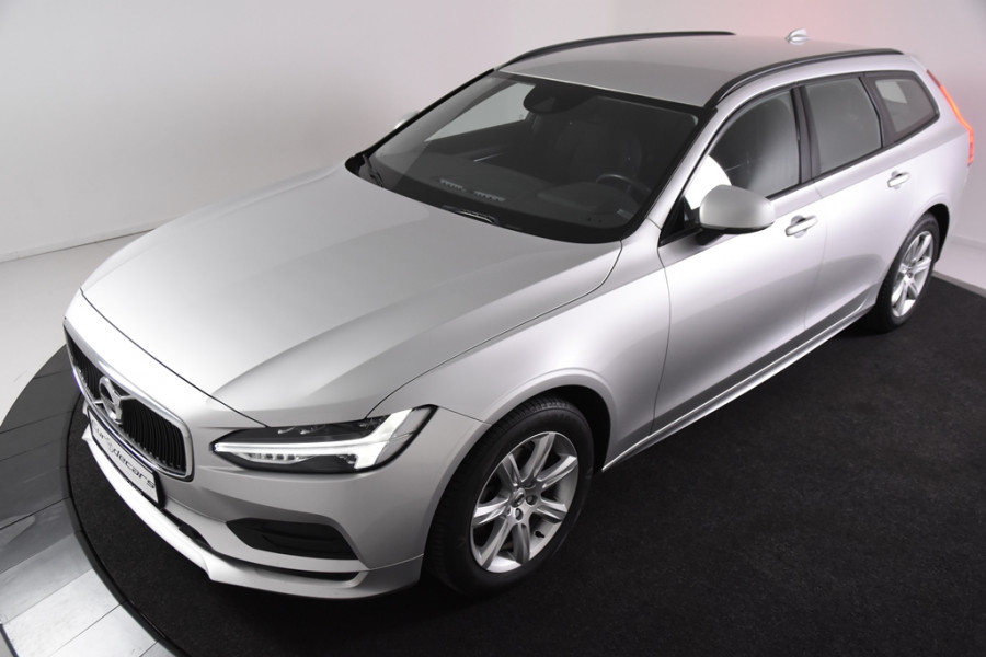 Volvo V90 2.0 D3 Kinetic *Navigatie*Carplay*