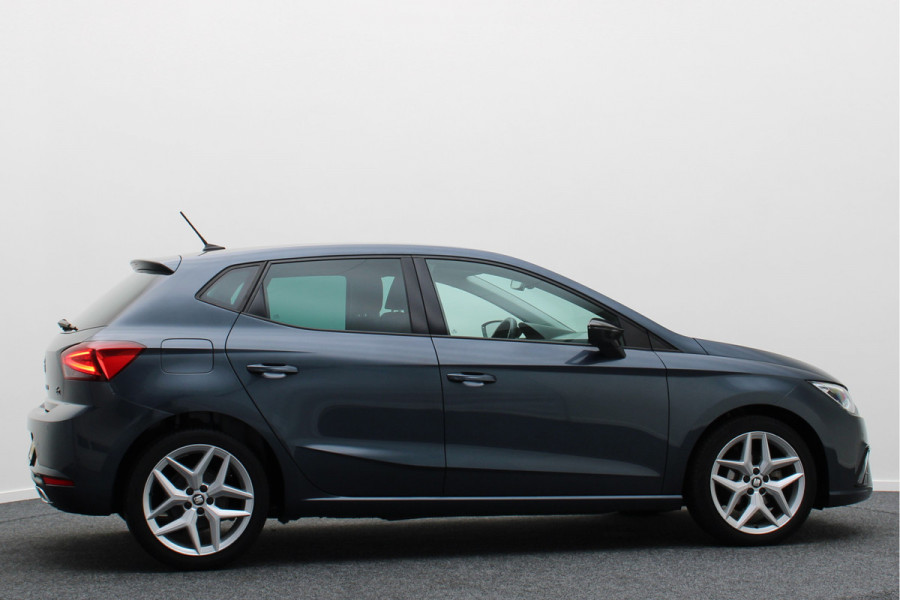 Seat Ibiza 1.0 TSI FR Business Intense Climate, Camera, Cruise, Apple Carplay, LED, PDC, 17''