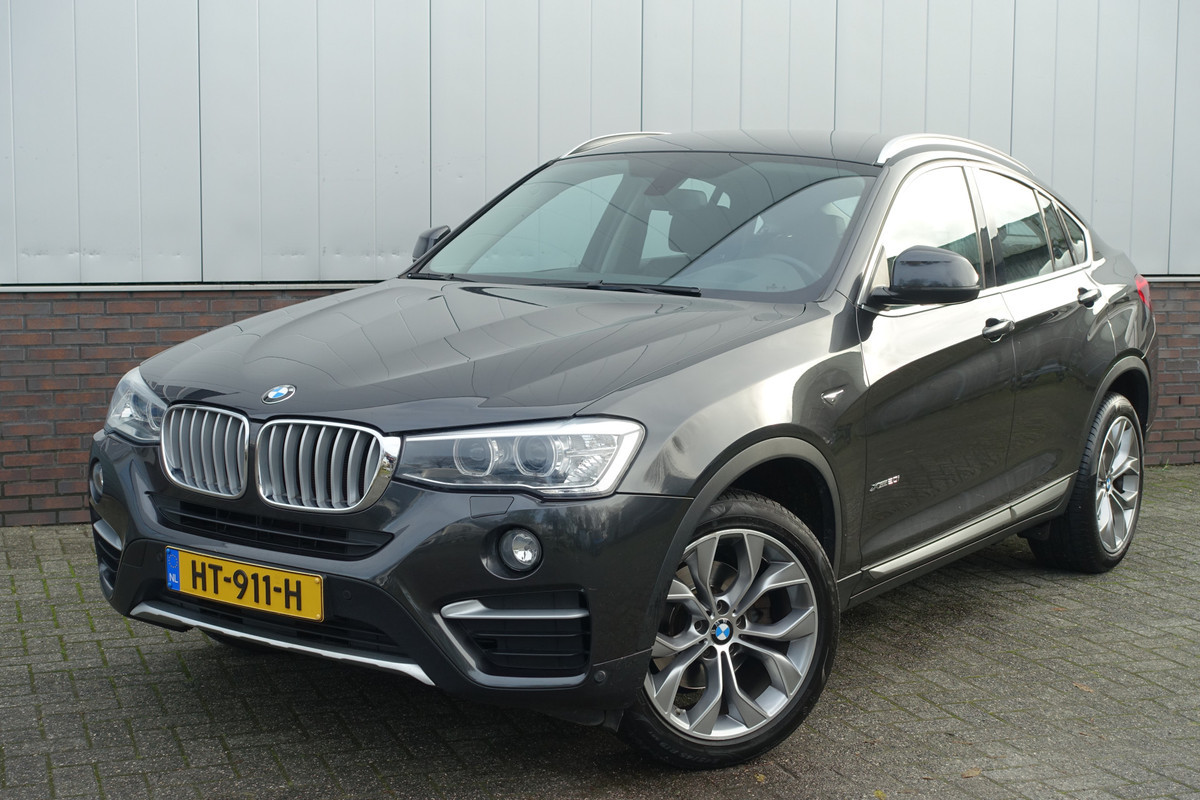 BMW X4 xDrive20i High Executive | Trekhaak wegklapbaar | 2400kg trekgewicht