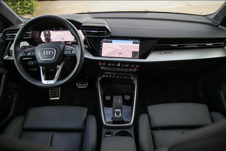 Audi A3 Sportback 40 TFSI e PHEV Advanced S Edition S-line 204pk S-Tronic|Panoramadak|Virtual Cockpit|Kuipstoelen|LED Matrix|Black