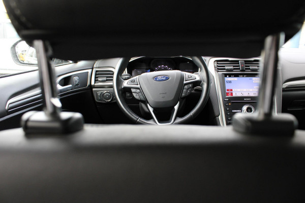 Ford Mondeo 2.0 IVCT HEV Vignale | Adaptive cruise control | Camera | Sony audio | Elektrische achterklep | Trekhaak