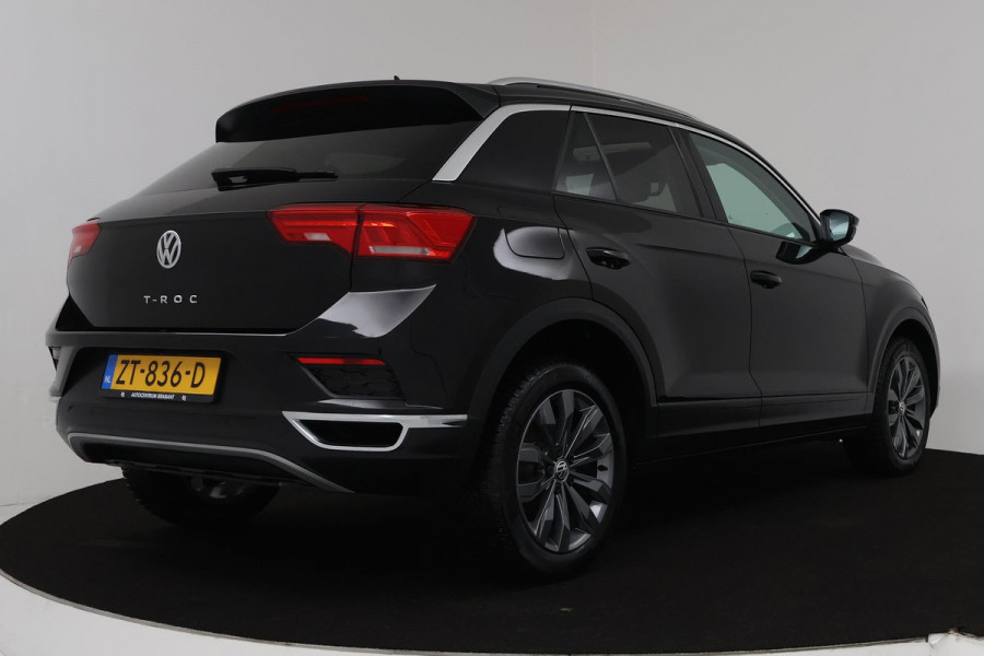 Volkswagen T-Roc 1.0 TSI Style Business Sport (PANORAMADAK, CAMERA, NAVIGATIE, PDC, ADAPTIVE, NL-AUTO, GOED ONDERHOUDEN)