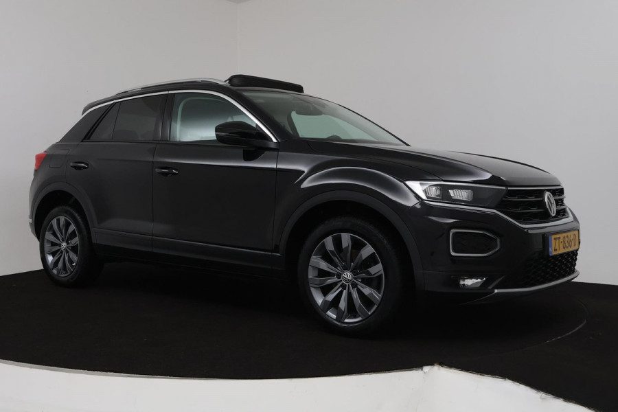 Volkswagen T-Roc 1.0 TSI Style Business Sport (PANORAMADAK, CAMERA, NAVIGATIE, PDC, ADAPTIVE, NL-AUTO, GOED ONDERHOUDEN)