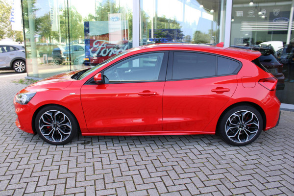 Ford Focus 1.0 EcoBoost 125 PK ST Line Business | 18 INCH Lichmetalen Velgen | Camera | LED | Winter Pack | Adaptieve Cruise Control | B&O Sound | Privacy Glass | 57DKM!