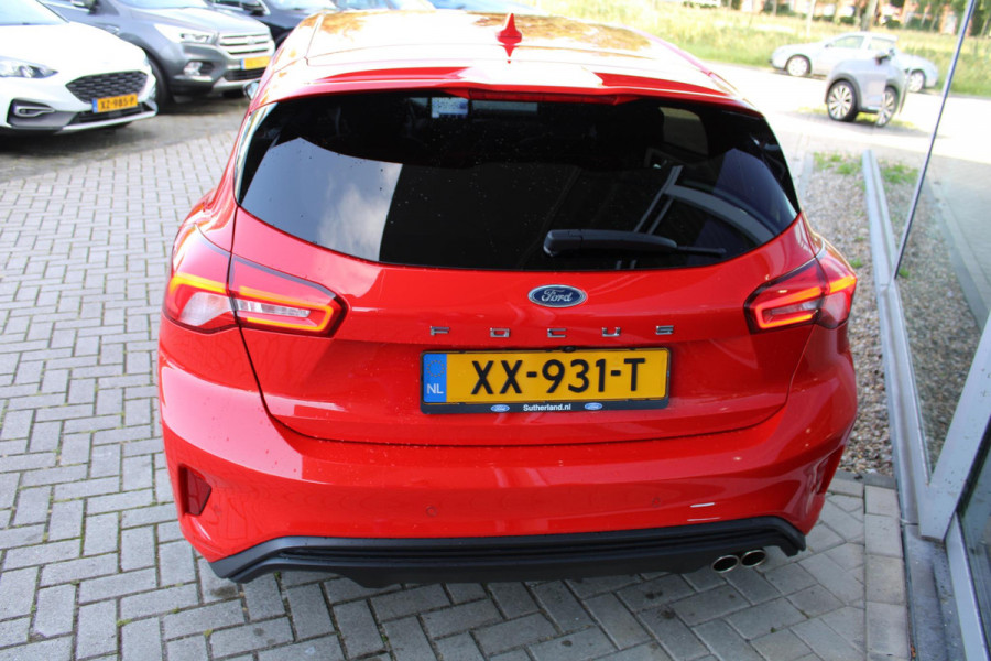 Ford Focus 1.0 EcoBoost 125 PK ST Line Business | 18 INCH Lichmetalen Velgen | Camera | LED | Winter Pack | Adaptieve Cruise Control | B&O Sound | Privacy Glass | 57DKM!