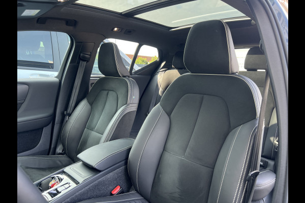 Volvo XC40 1.5 T3 R-Design | Pano | Harman Kardon | Virtual Cockpit | LED | Carplay | Navi