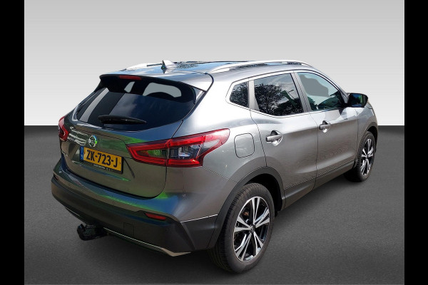 Nissan QASHQAI 1.3 DIG-T N-Connecta Design Pack