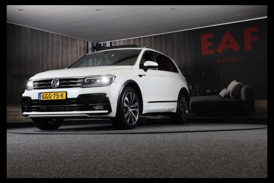 Volkswagen Tiguan 2.0 TSI 4Motion 3 x R Line / Digital Cockpit / Acc / Lane Assist / Open Pano / Led / Trekhaak / Pdc / 20 Inch