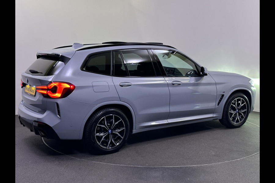 BMW X3 xDrive30e M Sport Brooklyn Grijs Plug in Hybrid PHEV | Panodak | Laser Led | Lederen Sportstoelen Memory | Head Up | Camera | Widescreen Navi | Apple Carplay |