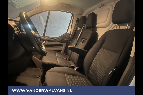 Ford Transit Custom 2.0 TDCI L2H1 Euro6 Airco | Camera | Apple Carplay | LED | Cruisecontrol Android Auto, 2800kg trekvermogen, Parkeersensoren, Verwarmde voorruit, Bijrijdersbank