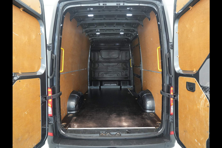 Volkswagen Crafter 35 2.0 TDI L3H3 Comfortline Airco Bluetooth Pdc Verwarm. Voorruit