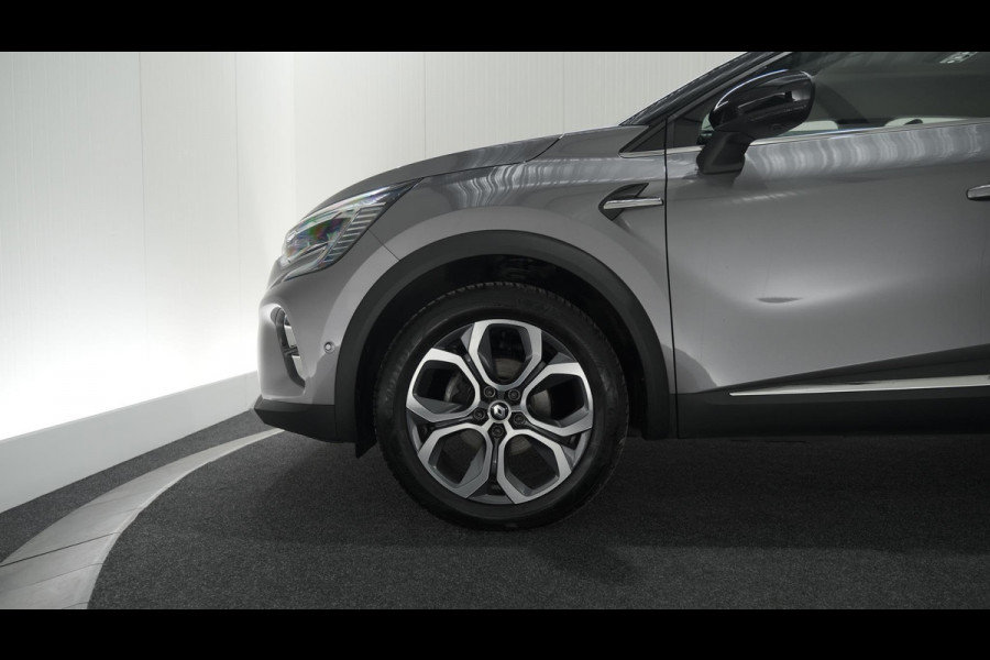 Renault Captur Mild Hybrid 140 EDC Techno | 360 Camera | 9.3 Inch Grootscherm | Stoelverwarming | Apple Carplay | 18 Inch Lichtmetalen Velgen