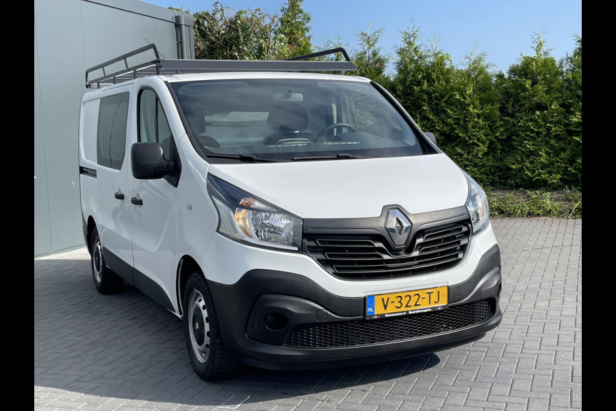 Renault Trafic 1.6 dCi 126 PK / L1H1 / 1e EIG. / IMPERIAAL / TREKHAAK / AIRCO / CRUISE / NAVI