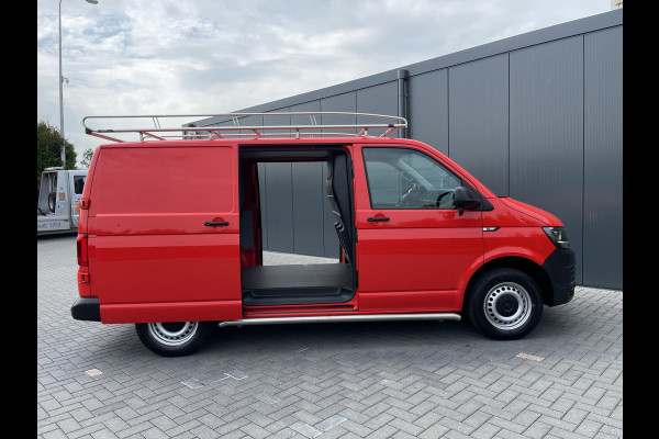 Volkswagen Transporter 2.0 TDI TRENDLINE EXECUTIVE / L1H1 / 2x SCHUIFDEUR / AIRCO / CRUISE / TREKHAAK / IMPERIAAL / 3-ZITS