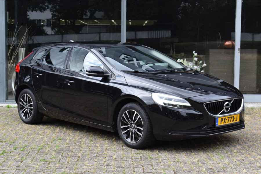 Volvo V40 2.0 T2 Nordic+ ACTIE !! ACTIE !! ACTIE Navi Pdc Dealer Onderhouden