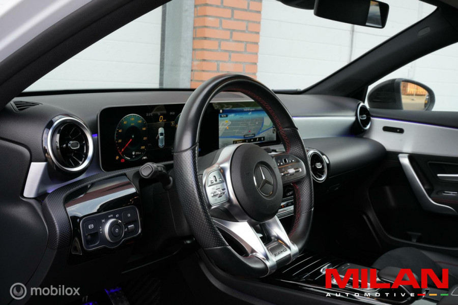 Mercedes-Benz A-Klasse 200 AMG EDITION AMG AUTOMAAT DEALER ONDERHOUDEN NAP