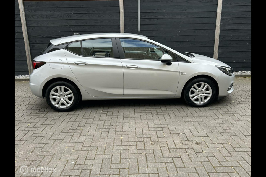 Opel Astra 1.2 Edition Aut. Airco / FM nav / Carplay / 58.684 KM