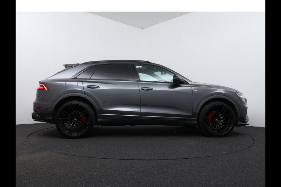 Audi Q8 55 TFSI quattro S-Line ABT | 23" | Panorama | 4-wielst. | Trekhaak