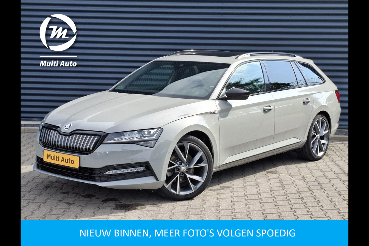 Škoda Superb Combi 1.4 TSI iV Sportline Business Plug in Hybrid PHEV | Panodak | Lederen Alcantara Sportstoelen Memory | Trekhaak af Fabriek | Adaptive Cruise | Crystal LED | Sfeerverlichting | Apple Carplay |