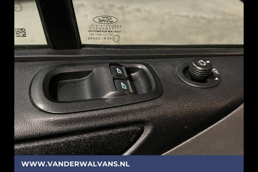 Ford Transit Custom 2.0 TDCI L2H1 Euro6 Airco | Camera | Apple Carplay | LED | Cruisecontrol Android Auto, Parkeersensoren, Verwarmde voorruit, Bijrijdersbank, 2800kg trekvermogen