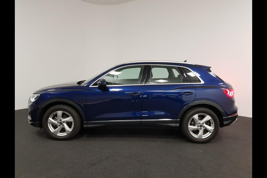 Audi Q3 35 TFSI 150pk S-Tronic Advanced Navigatie Climate Control Led DAB Cruise Control Adaptive Digitale Cockpit Parkeer sensoren Stoelverwarming