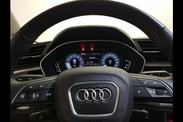 Audi Q3 35 TFSI 150pk S-Tronic Advanced Navigatie Climate Control Led DAB Cruise Control Adaptive Digitale Cockpit Parkeer sensoren Stoelverwarming