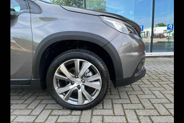 Peugeot 2008 1.2 PureTech 110PK Allure - Automaat- Navi - Panodak - Cruise - Half leder - Camera