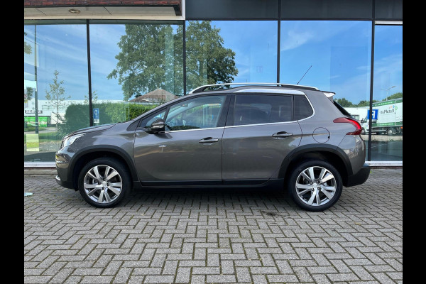 Peugeot 2008 1.2 PureTech 110PK Allure - Automaat- Navi - Panodak - Cruise - Half leder - Camera