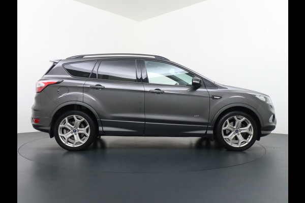 Ford Kuga ST-Line 2.0D 150PK Aut. Apple Carplay Android Auto Ecc Navi Bluetooth Stuur-Stoel-Raam Verw. PDC Camera Adap.-Cruise Control Pri Euro 6