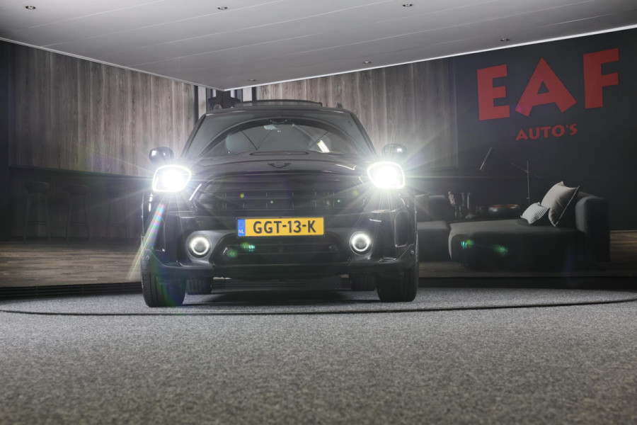 MINI Countryman 1.5 Cooper ALL4 Black Edition / AUT / Digital Cockpit / Navi / Ecc / Open Panoramadak / Led / Pdc / 19 Inch