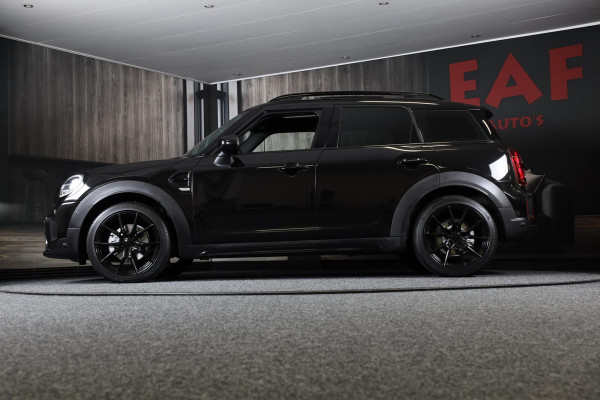 MINI Countryman 1.5 Cooper ALL4 Black Edition / AUT / Digital Cockpit / Navi / Ecc / Open Panoramadak / Led / Pdc / 19 Inch