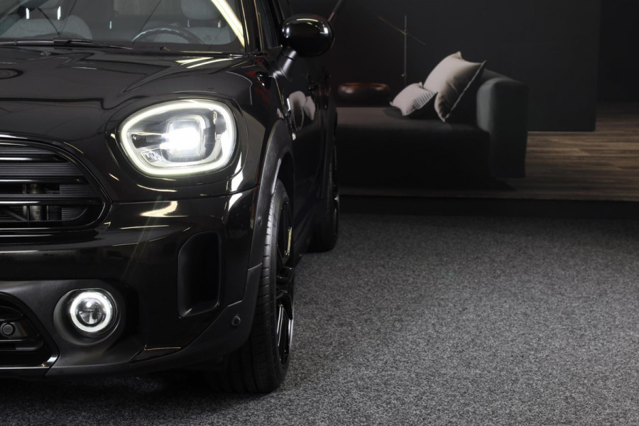 MINI Countryman 1.5 Cooper ALL4 Black Edition / AUT / Digital Cockpit / Navi / Ecc / Open Panoramadak / Led / Pdc / 19 Inch